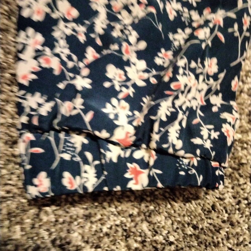 Seventeen Navy Floral Print Lightweight Joggers Size Sm - Picture 5 of 8